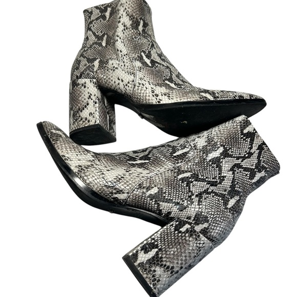 Tony Bianco Snakeskin Booties Womens Sz 8 - Picture 6 of 13